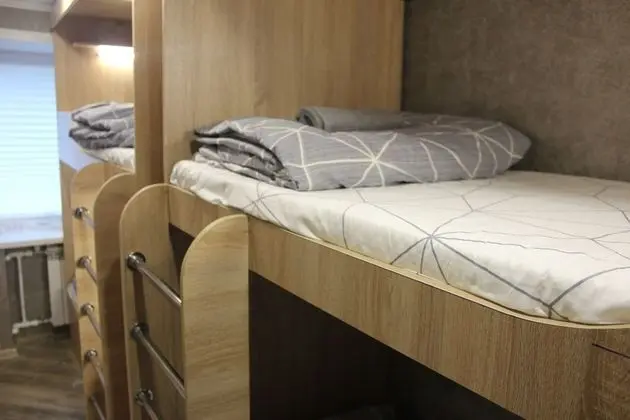 Ortak Ranzalı Oda, Sadece kadınlar için (Bed in 14-Beds Female Dormitory)