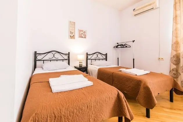 Apart Daire, 2 Yatak Odası