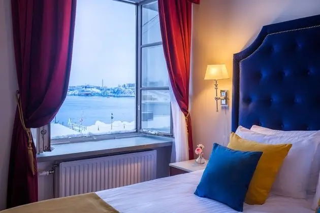 Premium Oda, 1 En Büyük (King) Boy Yatak, Sigara İçilmez, Deniz Manzaralı