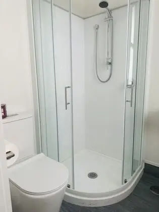Basic Oda, 1 Çift Kişilik Yatak