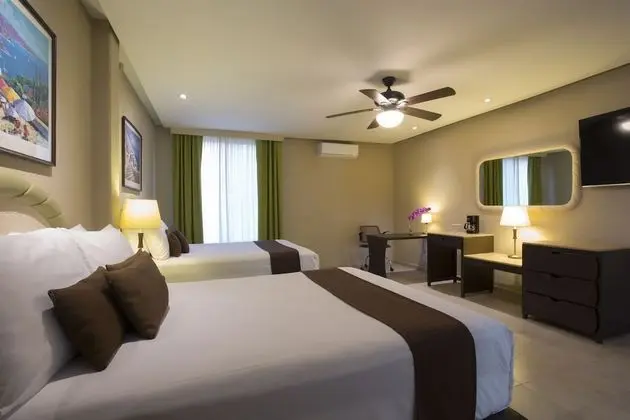 Deluxe Oda, 2 Çift Kişilik Yatak