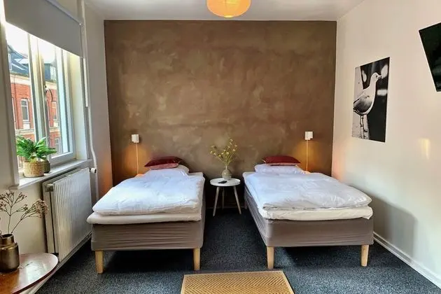 Business Tek Büyük Yataklı Oda