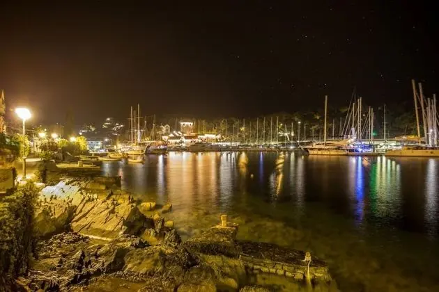 Apart Daire (Gana - 50 M from the sea - A1(5))