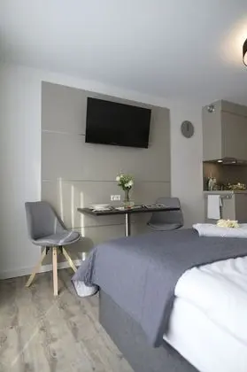 Tek Büyük Yataklı Oda, Balkon