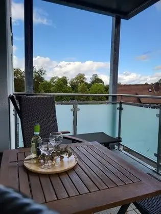 Tek Büyük Yataklı Oda, Balkon