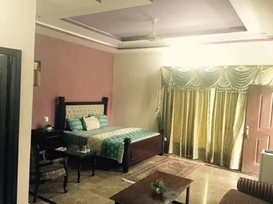 Executive Tek Büyük Yataklı Oda