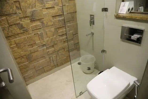 Luxury Tek Büyük Yataklı Oda, 1 Çift Kişilik Yatak, Sigara İçilmez, Şehir Manzaralı
