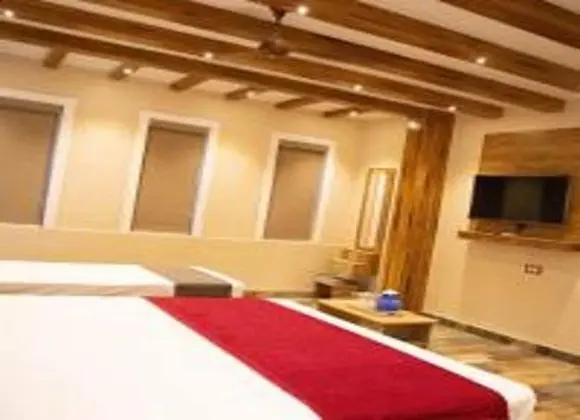Deluxe Üç Kişilik Oda