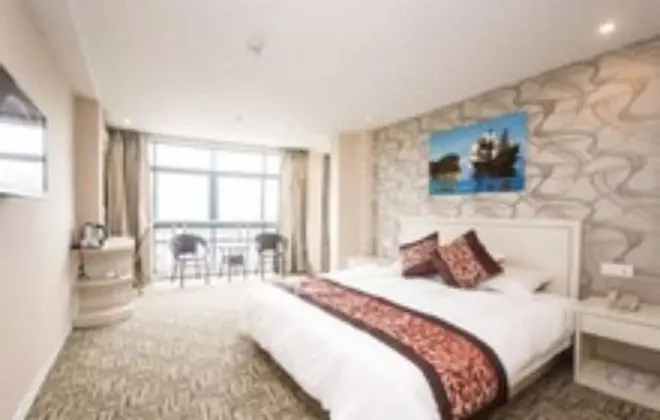 Business Tek Büyük Yataklı Oda