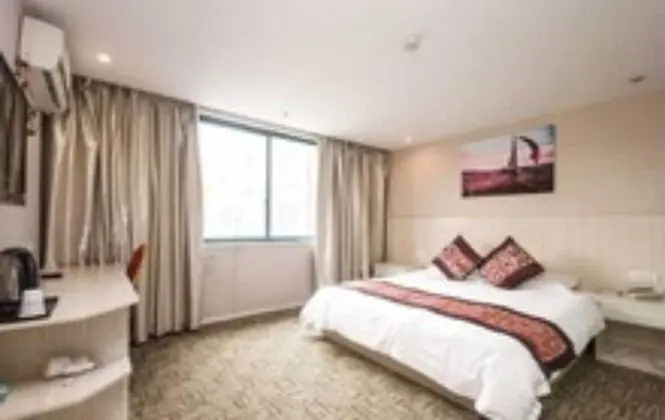 Business Tek Büyük Yataklı Oda