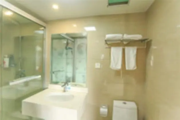 Business Tek Büyük Yataklı Oda