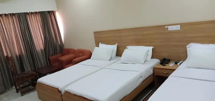 Deluxe Üç Kişilik Oda