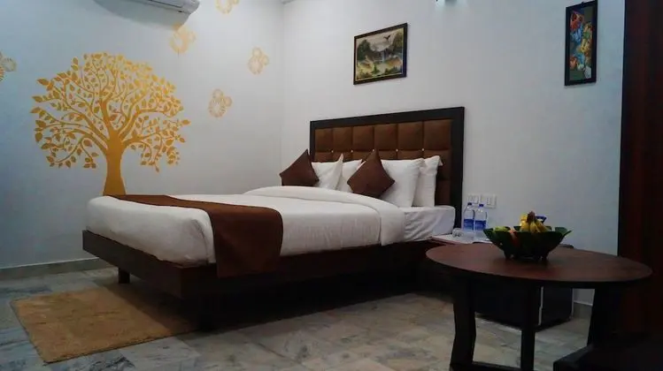 Premium Room With Private Sitting Area