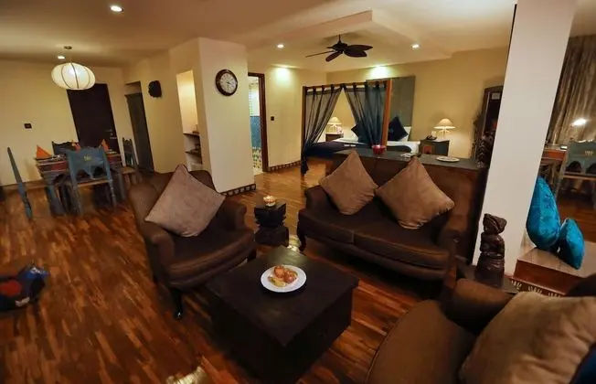 Lotus Suite