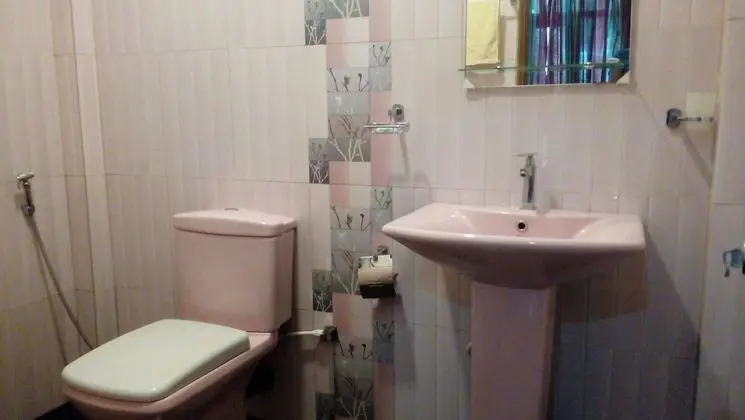 Deluxe Tek Büyük Yataklı Oda, 1 En Büyük (King) Boy Yatak, Sigara İçilmez, Bahçe Manzaralı