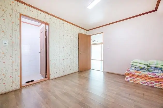 Basic Oda, 3 Yatak Odası (Sansevieria)