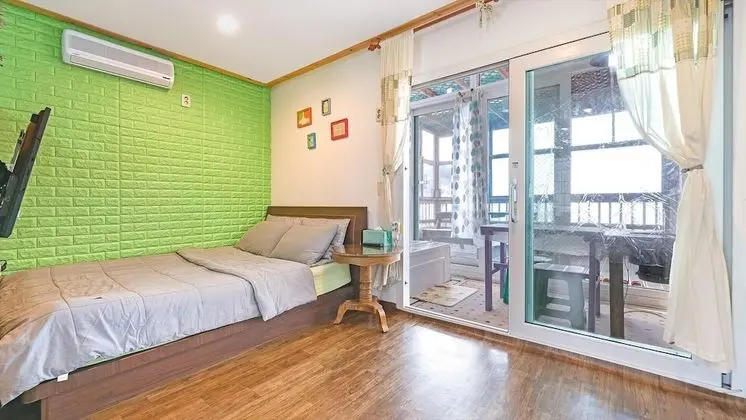 Basic Oda, 1 Yatak Odası (Green Modern (Spa))