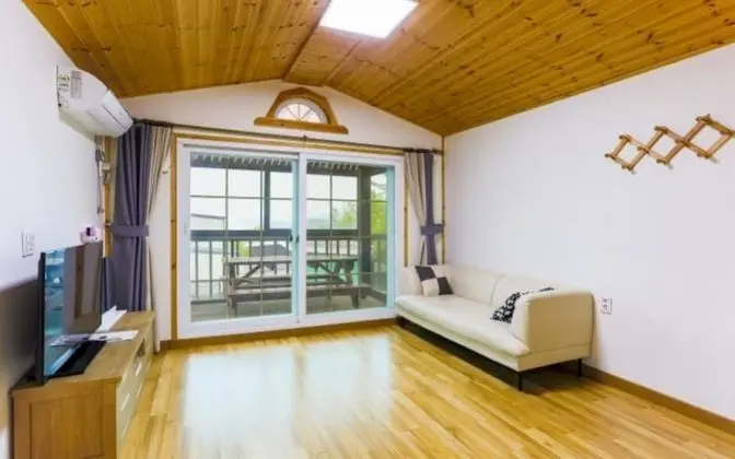 Oda (Constellation Room (Ocean View Duplex)