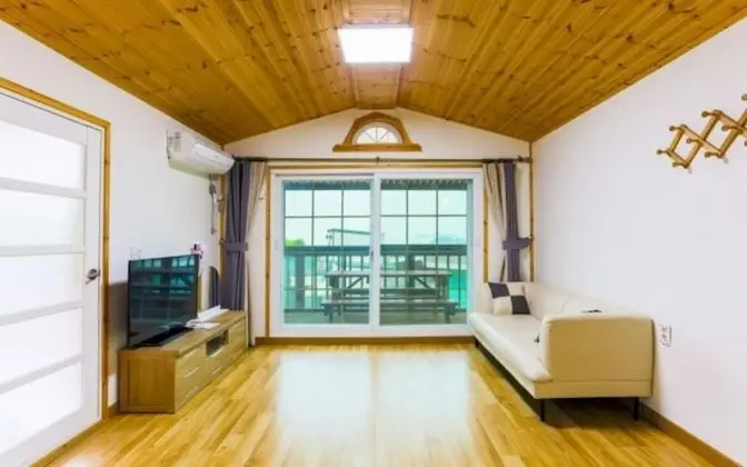 Oda (Constellation Room (Ocean View Duplex)