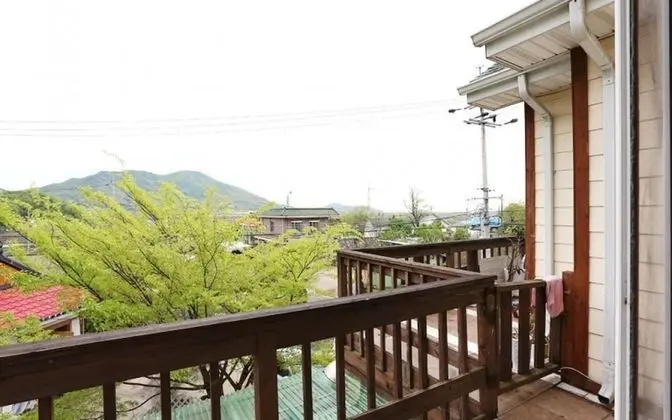 Oda (Mountain Birds Sound (2F))