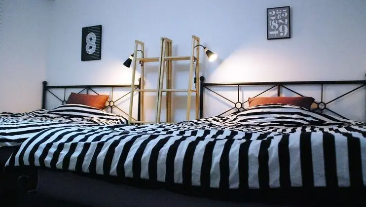 Deluxe İki Ayrı Yataklı Oda (Dormitory Type - Female Only)