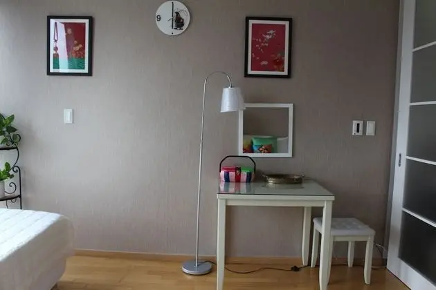 Room 1