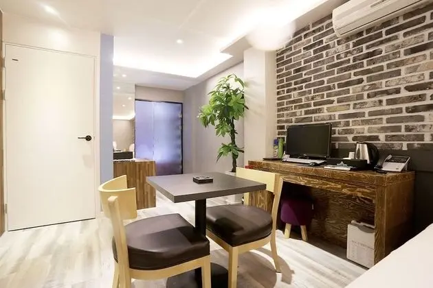 Oda (VIP (Netflix Wave available))