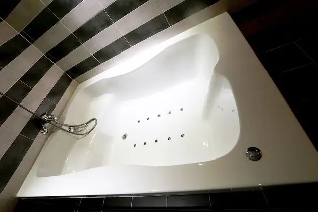 Oda (VIP (Netflix Wave available))