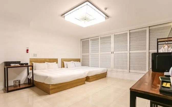 Oda (Deluxe vip maximum 4 people (double+d)