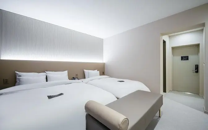 Oda (Standard Twin (Wide TV Netflix/YouTub)