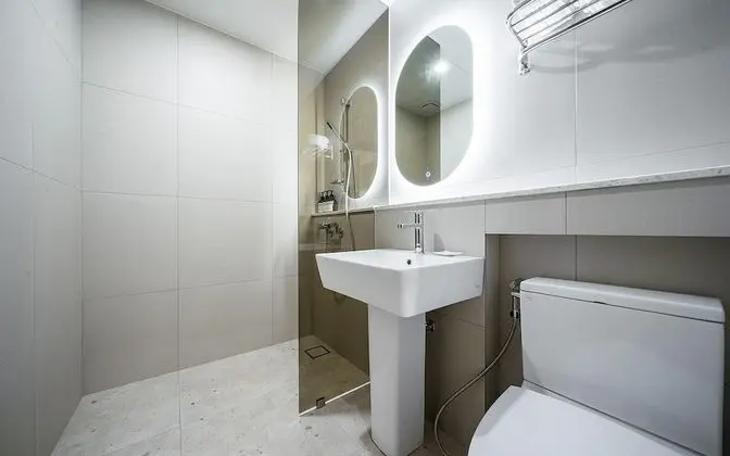 Oda (Standard Twin (Wide TV Netflix/YouTub)