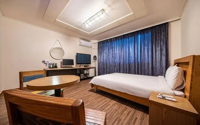 Oda (Standard A (NETFLIX viewing available)