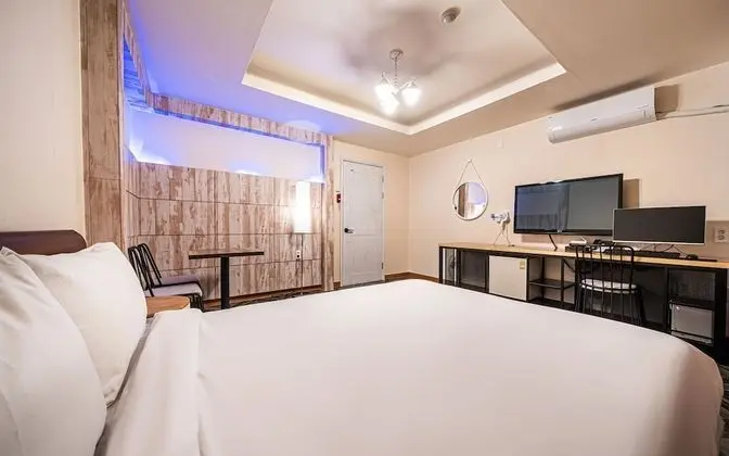 Oda (Standard A (NETFLIX viewing available)