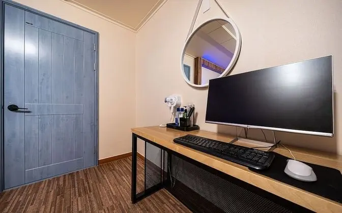 Oda (Standard A (NETFLIX viewing available)