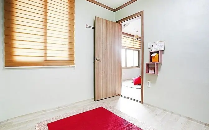 Oda (Unshared House (Unshared House) (Dupl)