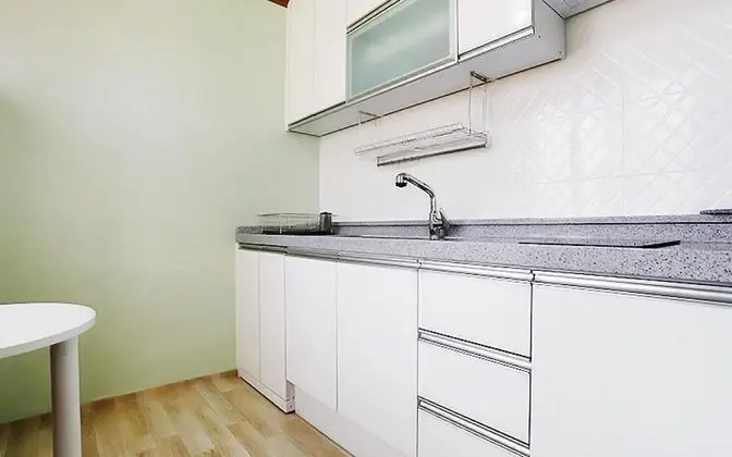 Oda (Unshared House (Unshared House) (Dupl)