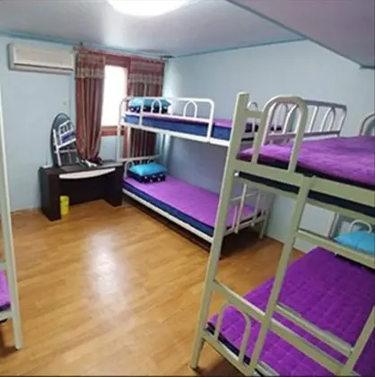 Ortak Ranzalı Oda, Sadece kadınlar için