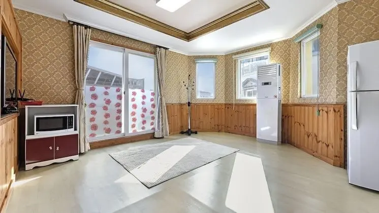 Basic Oda, 2 Yatak Odası (the moon reflected in the lake)