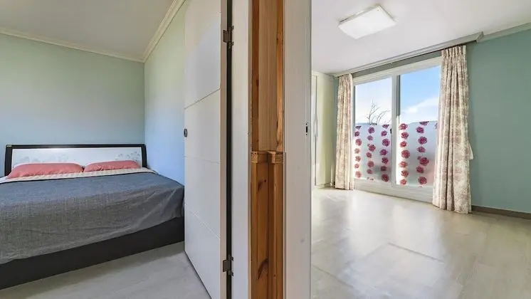 Basic Oda, 2 Yatak Odası (the moon reflected in the lake)