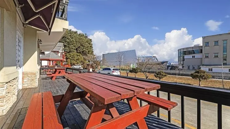 Basic Oda, 2 Yatak Odası (the moon reflected in the lake)