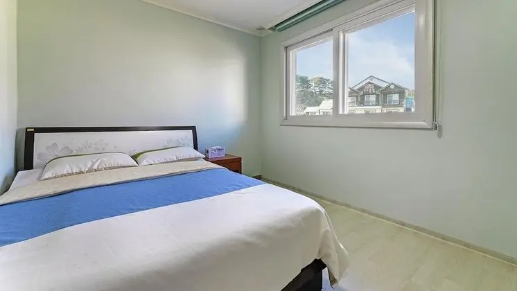 Basic Oda, 2 Yatak Odası (the moon reflected in the sea)