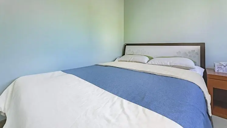 Basic Oda, 2 Yatak Odası (the moon reflected in the sea)