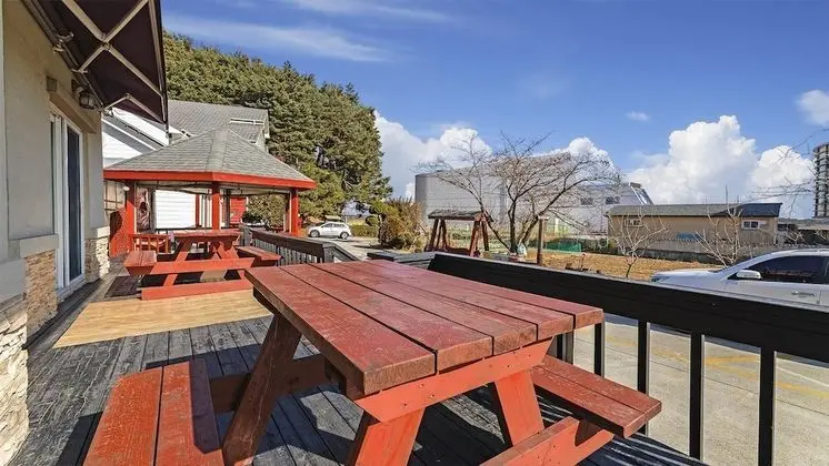 Basic Oda, 2 Yatak Odası (the moon reflected in the sea)