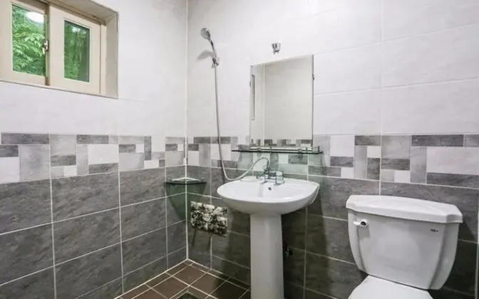 Oda (Creek Flower Room (Family Room 1F))