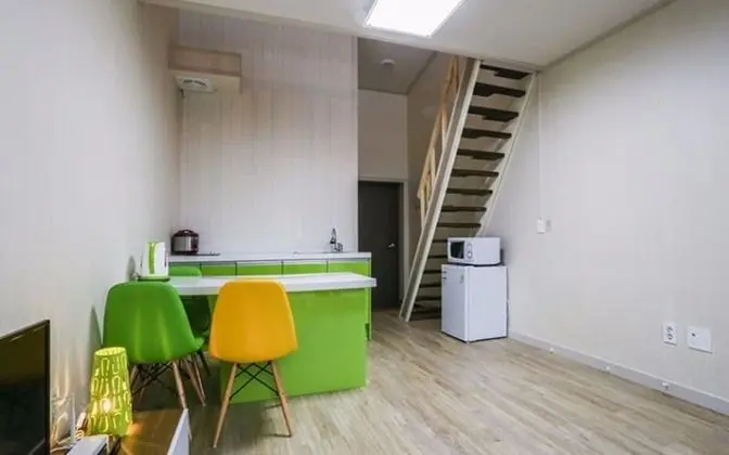 Oda (Wild Flower Room (Duplex))