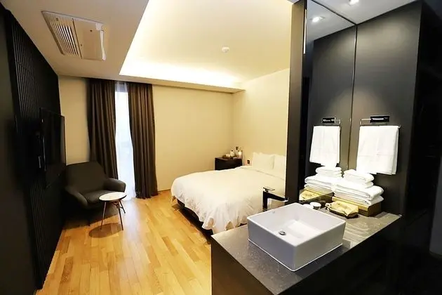 Superior Tek Büyük Yataklı Oda