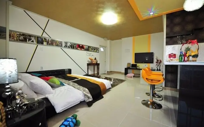 Oda (Holiday (Room 102 Ocean View))