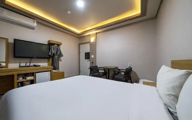 Oda (O NE Bed (one-half bed))