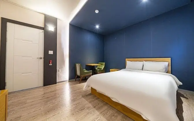 Oda (O NE Bed (one-half bed))