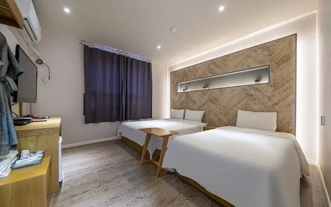 Oda (TWO Bed (2/2 beds))